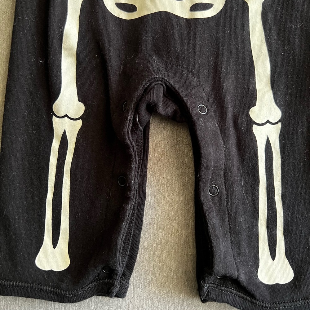 Skeleton pj - Picture 3 of 4